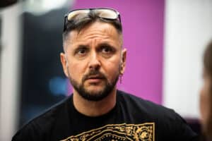 x-faktor majka curtis hatterenekesnoje szeles iza