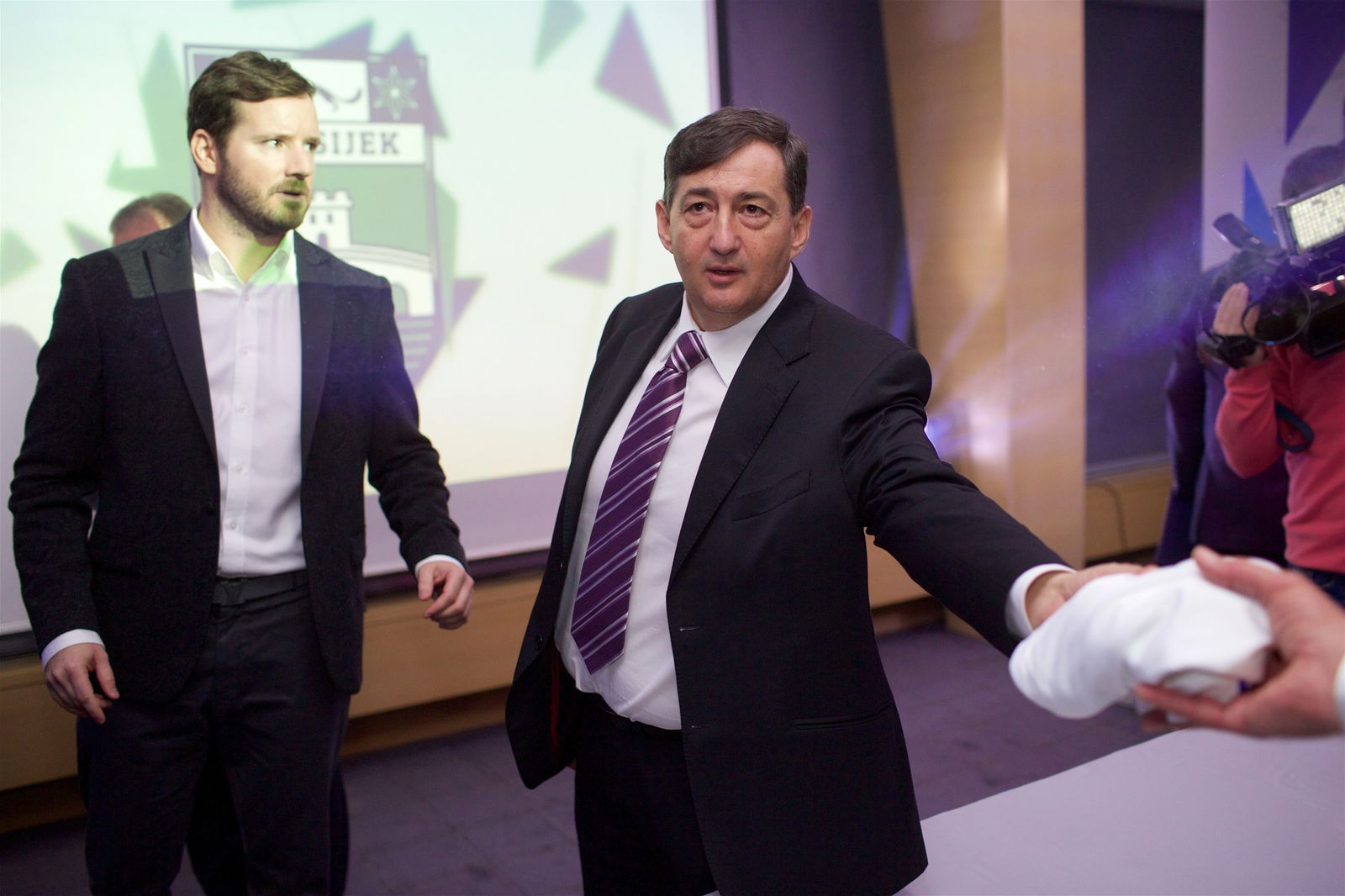 Mészáros Lőrincz loupe tarsulat