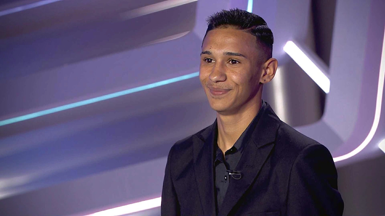 adam-attila-megasztar-feladaas-oka