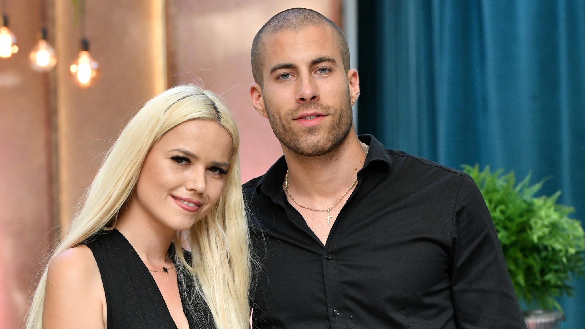 hazassag-elso-latasra-anna-es-peti-valas