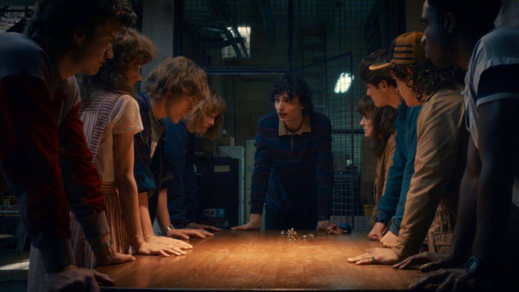 Stranger-Things-5-Evad-Reszek-Duffer-Testvere