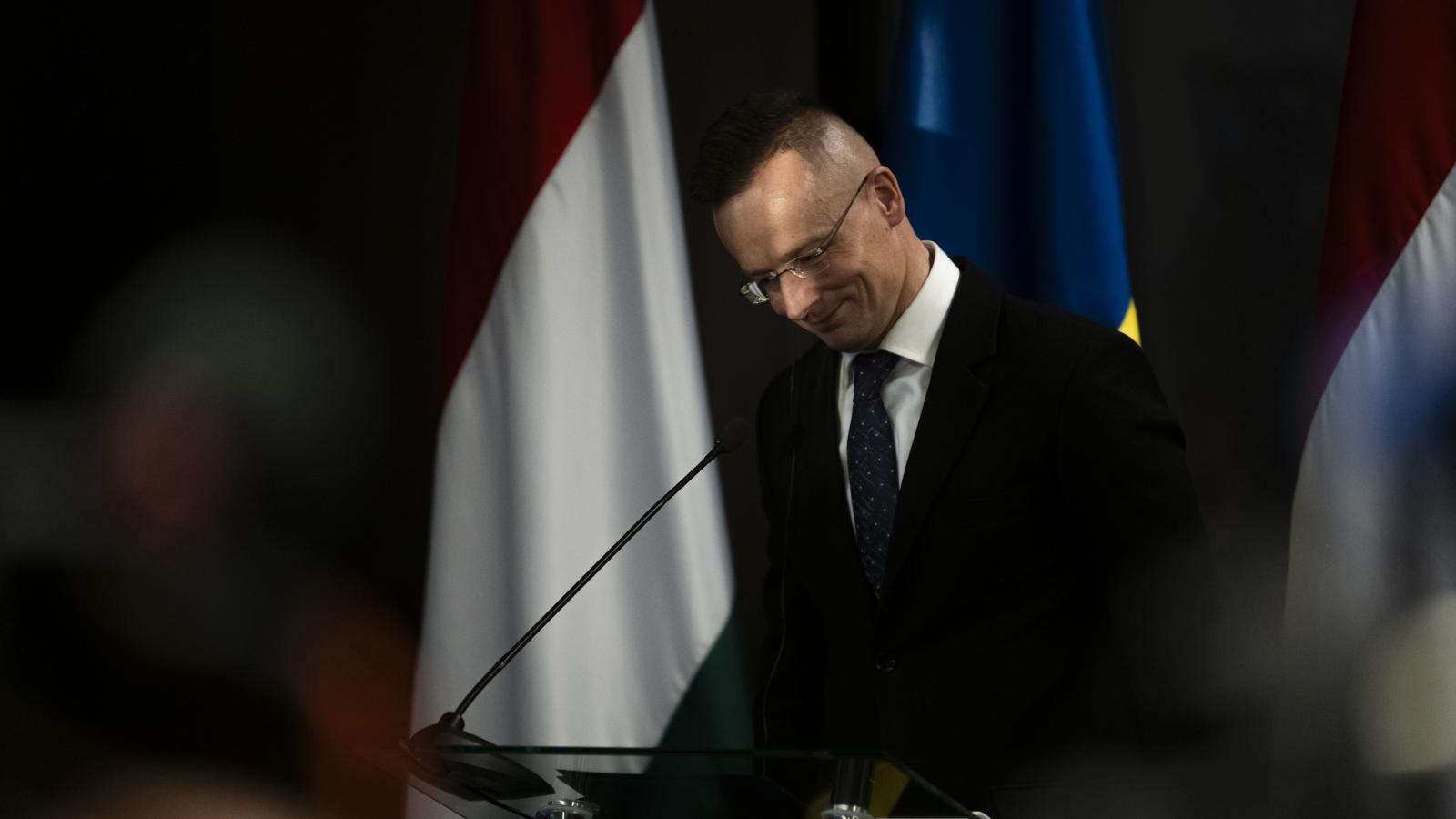 Gaspar Evelin Szijjarto Peter Tiszas Barat