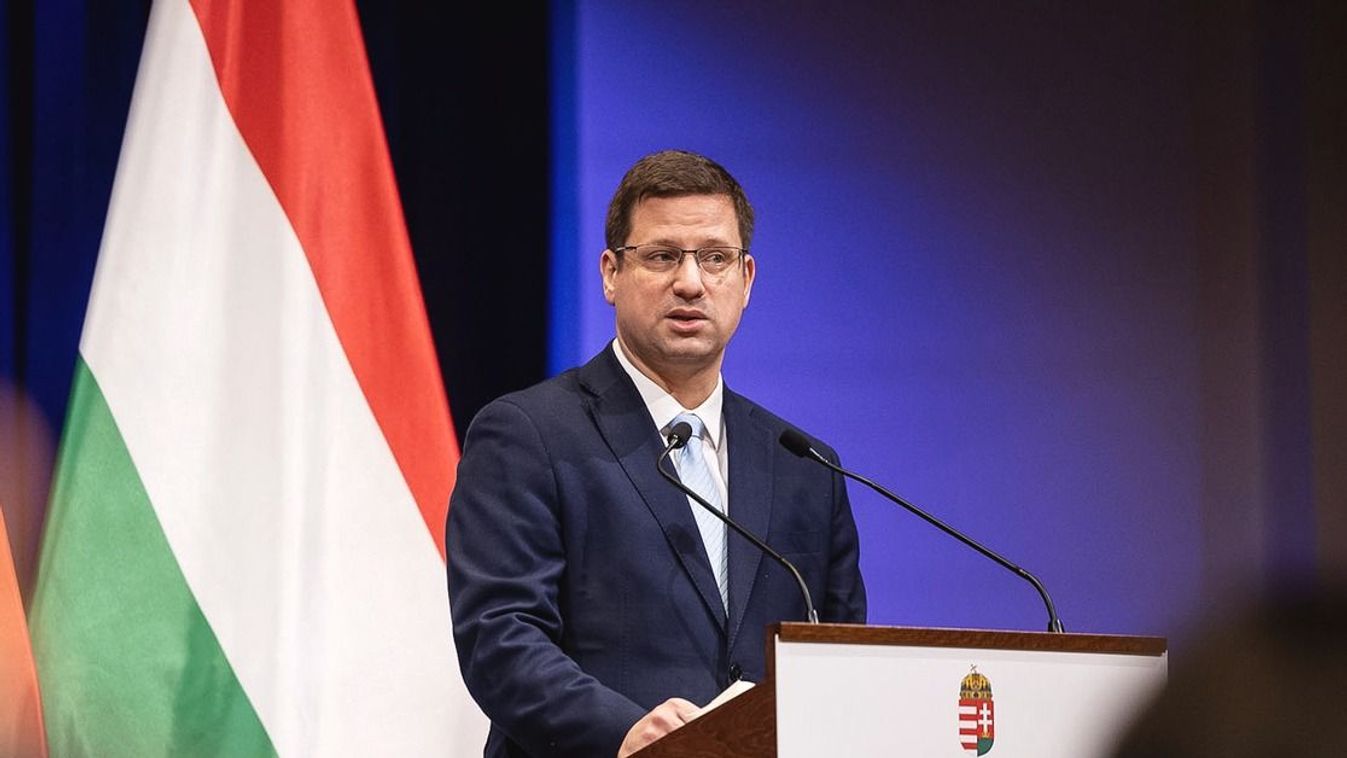 Gulyas Gergely Kormanyinfo Ma Magyar Peter Drogos Buli