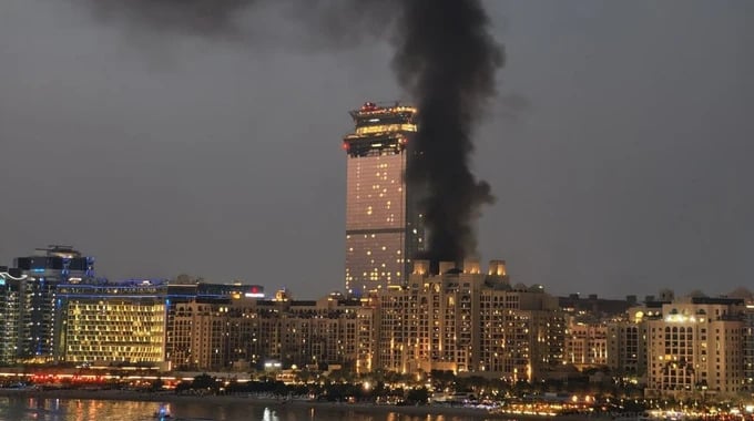 Iran-Raketatamadas-Amerika-Dubaj-Hotel_1