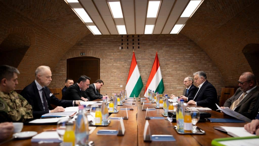 Orban-Viktor-Drontilalom-Harckocsi-Ukrajna-Eromuvek