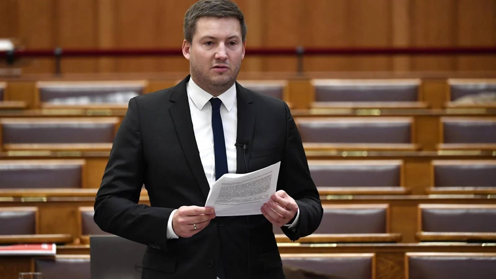 Farkas-Ors-Ukran-Penzszallito