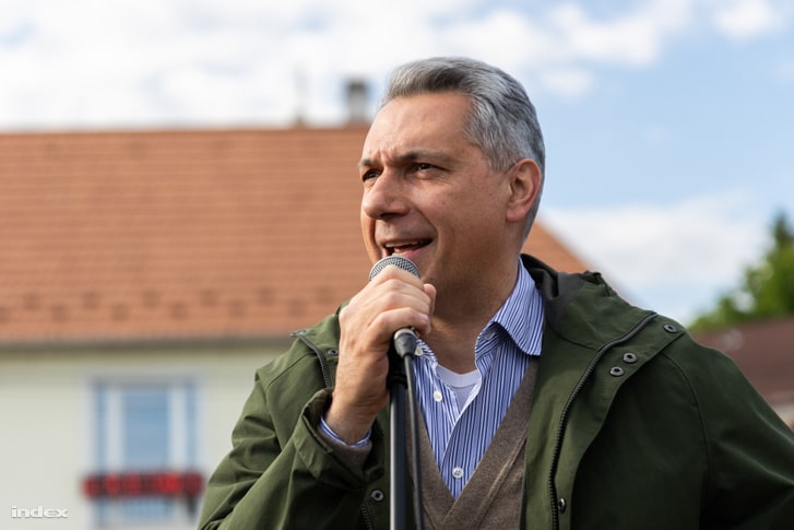 lazar janos szelfi kormanykritikus fiu molnar aron