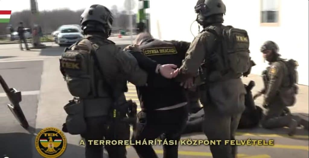 Ukran Penzszallito Arany Konvoj Tartalek
