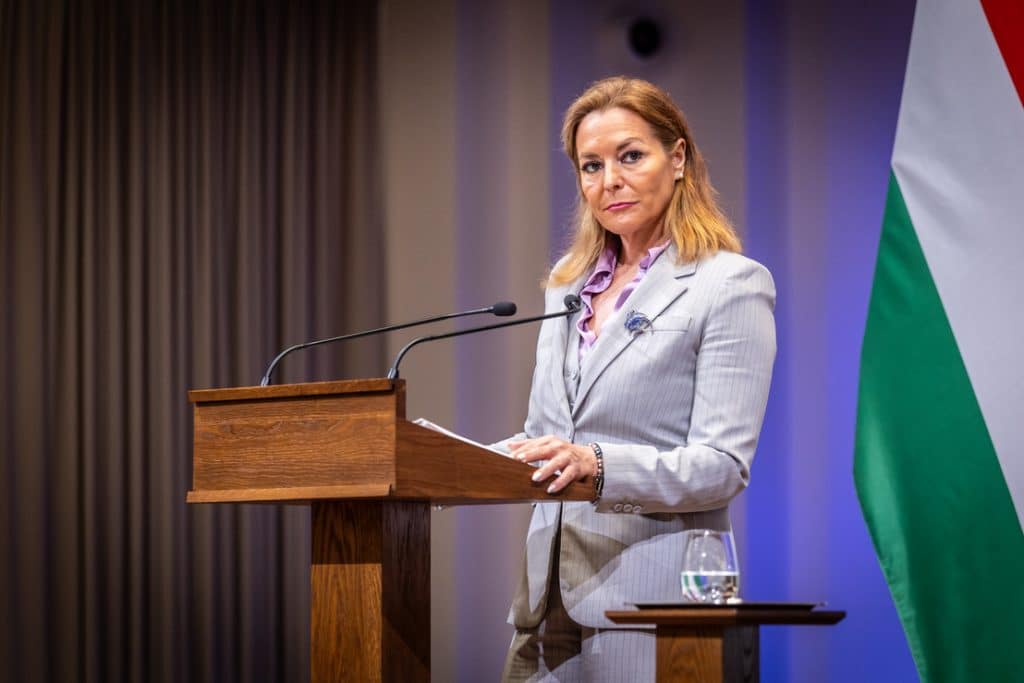 Vitalyos Eszter Freddie Komment Beszolas Valasztas 2026