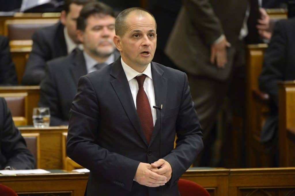 Budai Gyula Tiszasok Keselni Akarnak Radics Bela Facebook Posztja