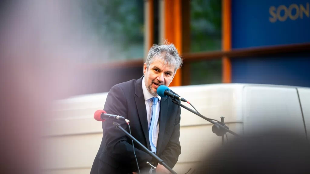 Hadhazy Akos Fidesz Bunszervezet Felszamolas