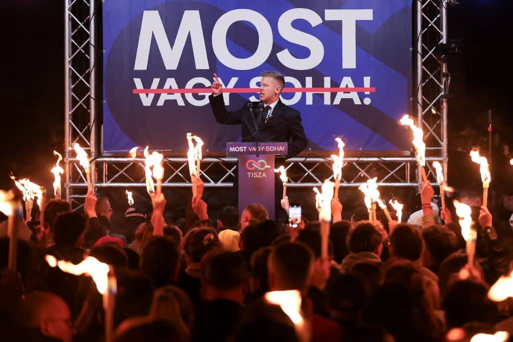 Magyar Peter Titkos Aktak Elszamoltatas Valasztasok Kormyanyvaltas 2026