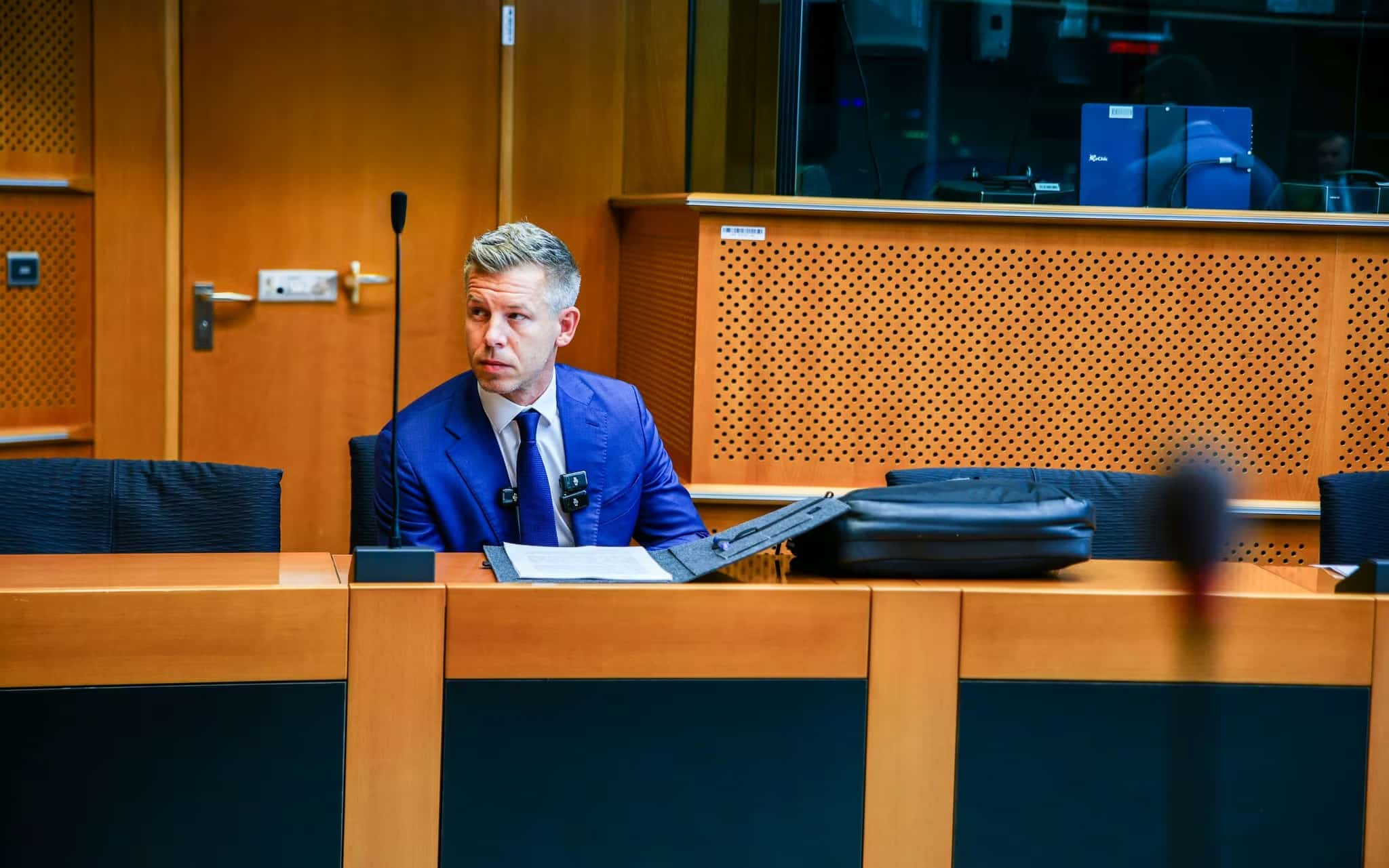 Magyar-Peter-Unio-Ep-Pegasus-Lehallgatas