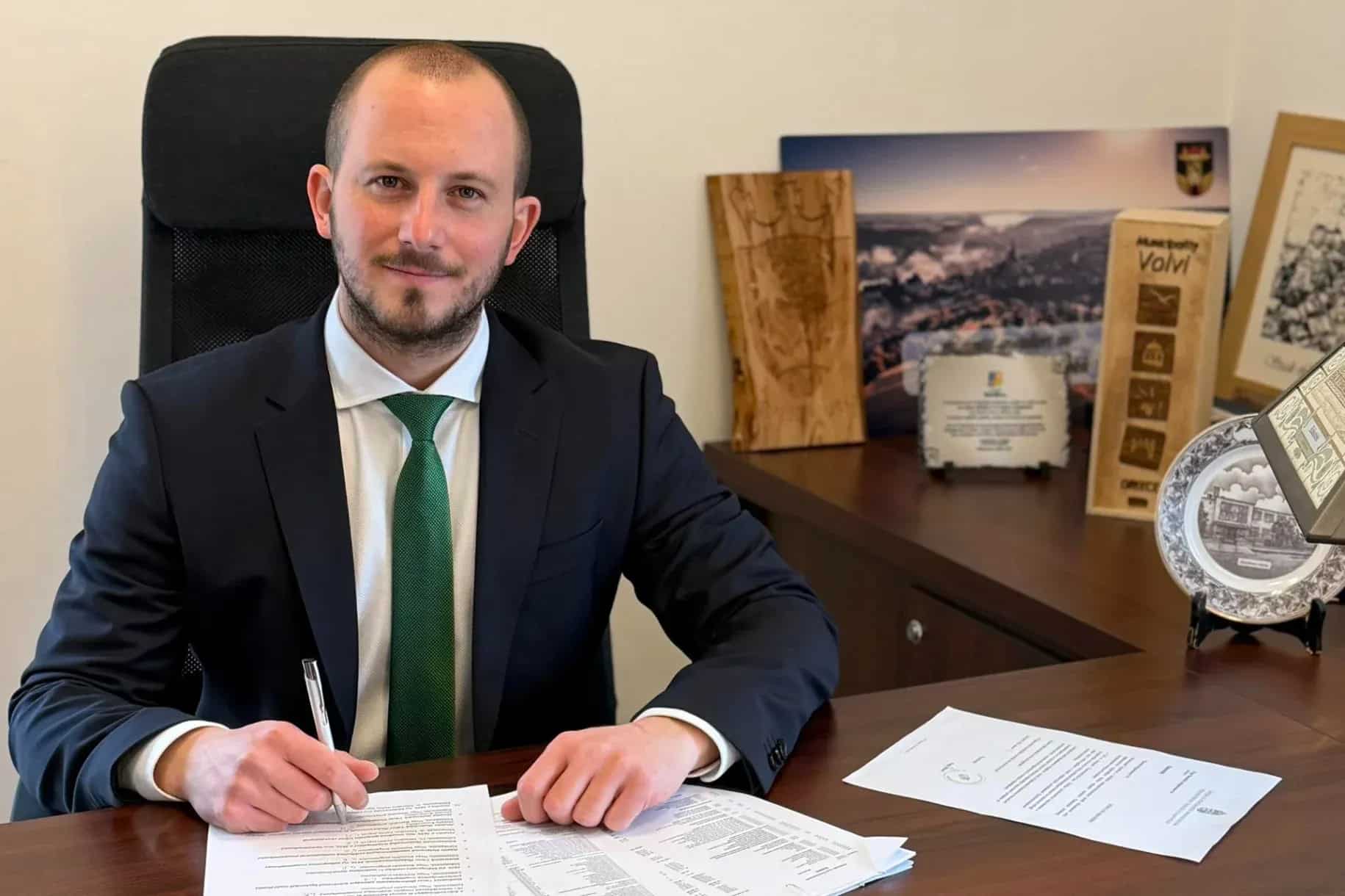 Nagy-Barnabas-Orizetbe-Vetel-Halasztelek-Fidesz-Polgarmester