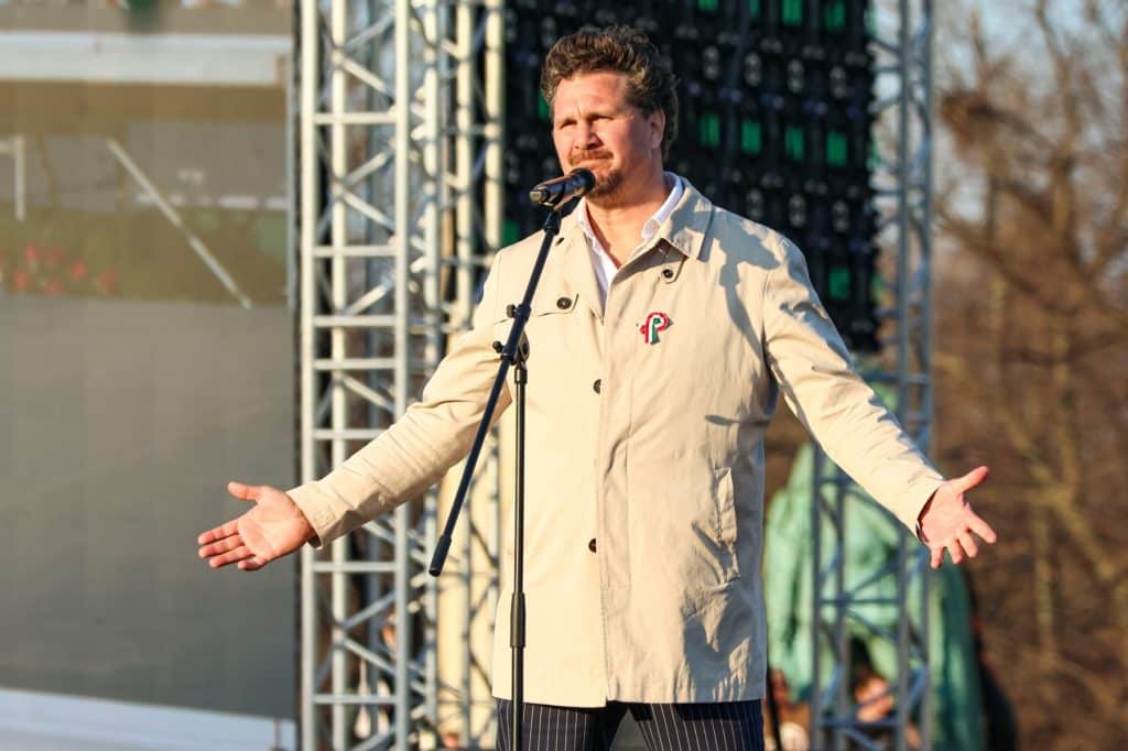 Nagy Ervin Dunaujvaros Valasztas Dk Visszalepes