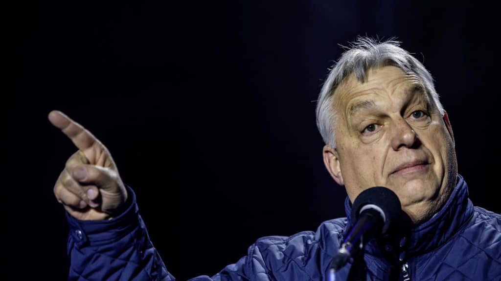 Orban Viktor Hajdu Peter Soha Nem Latott Csok