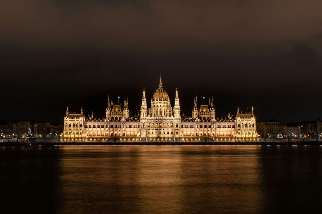 Parlament Allamkassza Ngm Jelentés