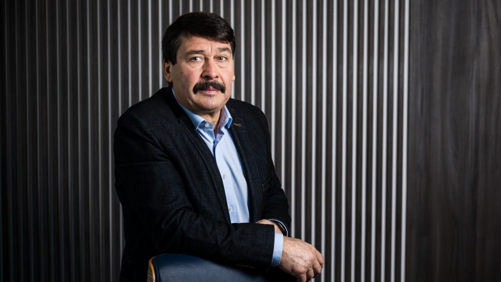 Ader Janos Novak Katalin Kegyelmi Ugy Reagalas