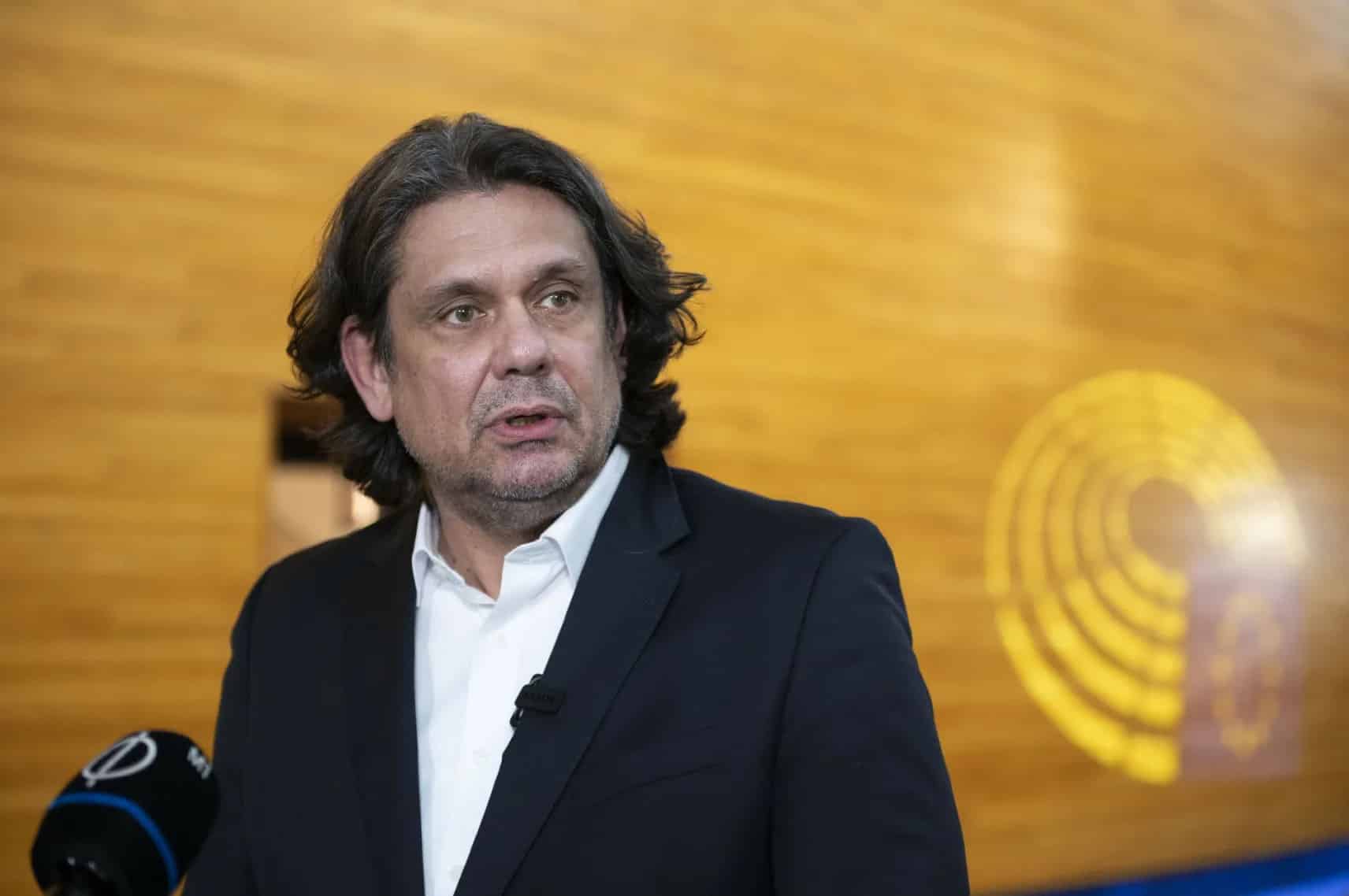Deutsch-Tamas-Magyar-Peter-Vak-Miniszter-Beszolas