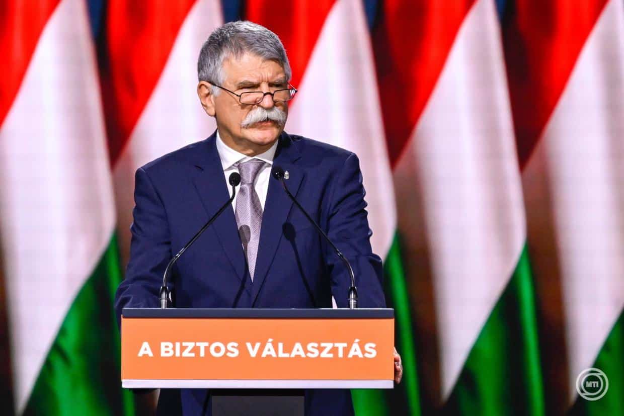 kormany.hu tisza part kover laszlo