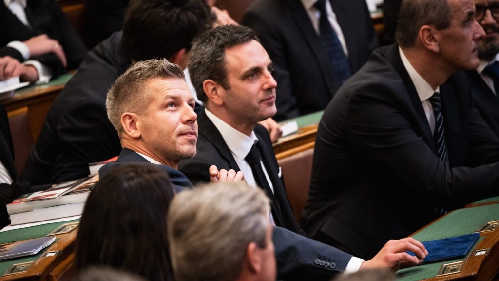 Magyar Peter Fidesz Lemondas Jogos Uton