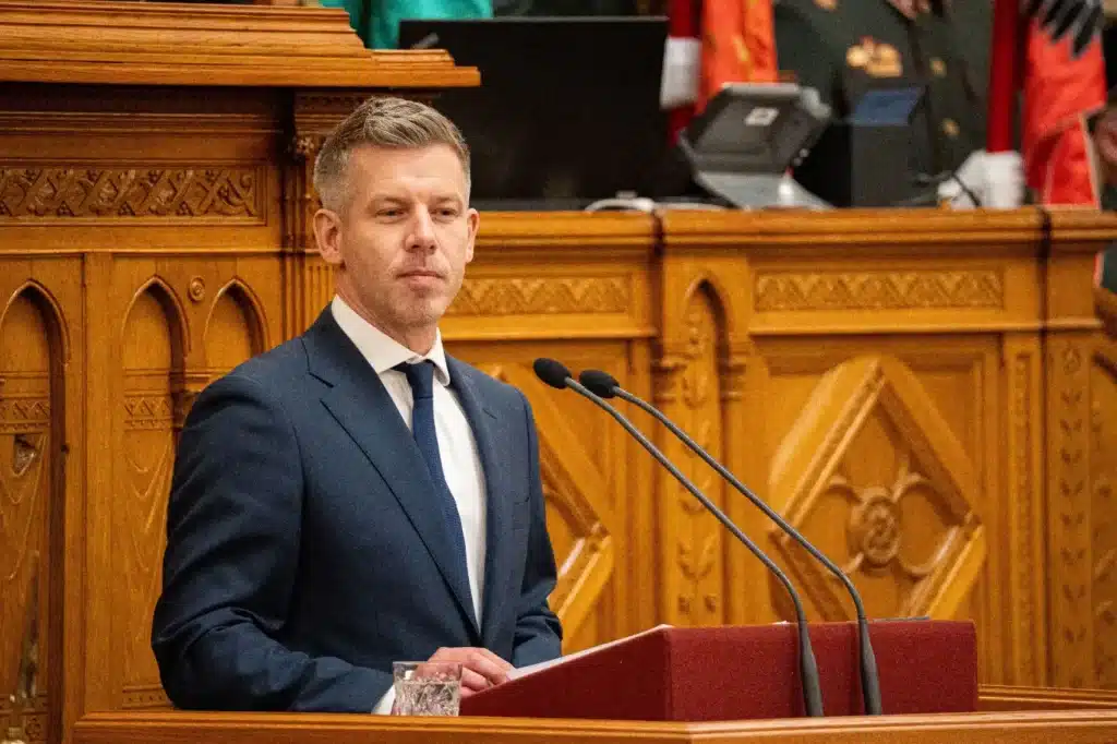Magyar Peter Orban Kormany Vegkielegites