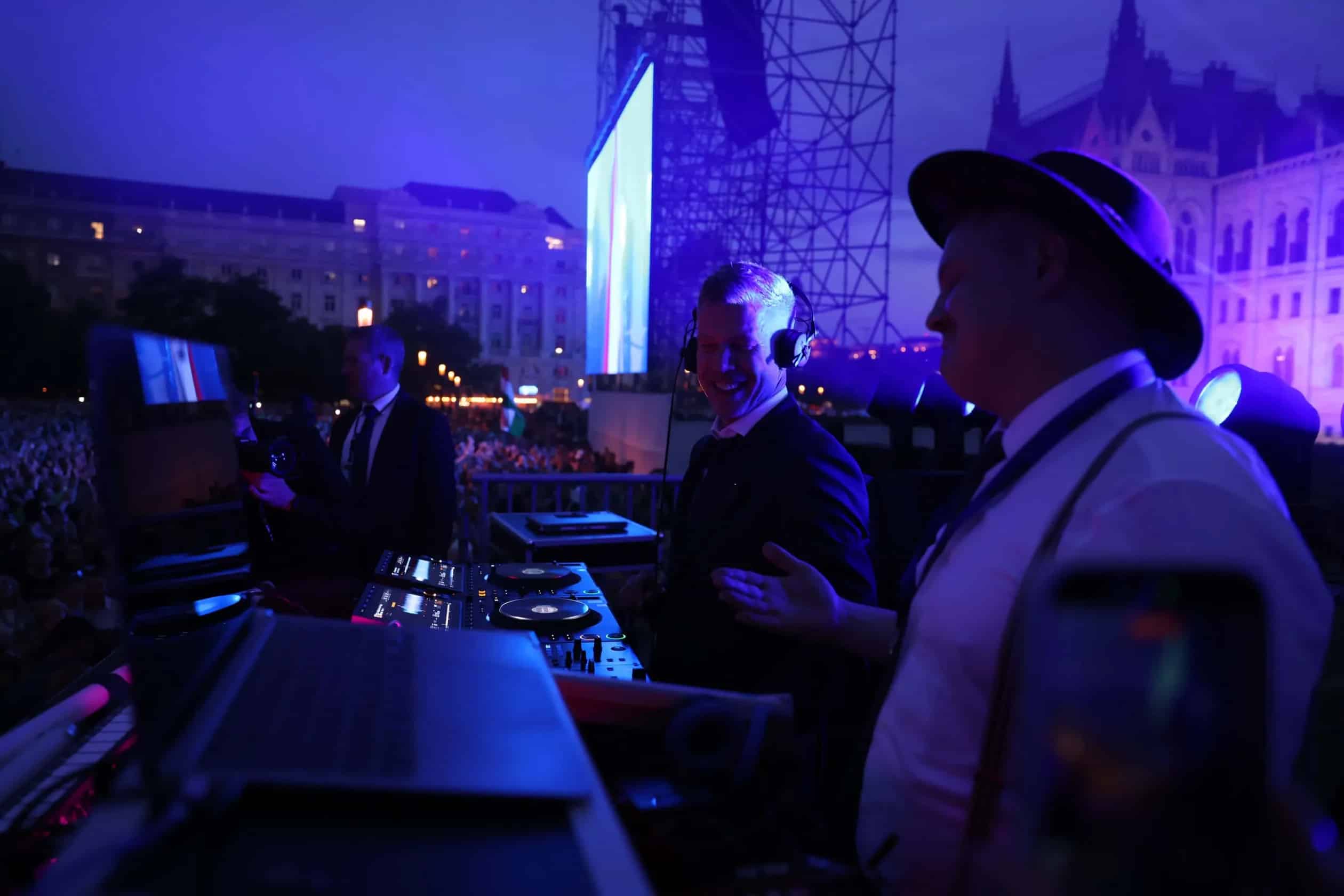 magyar-pter-dj-kossuth-ter