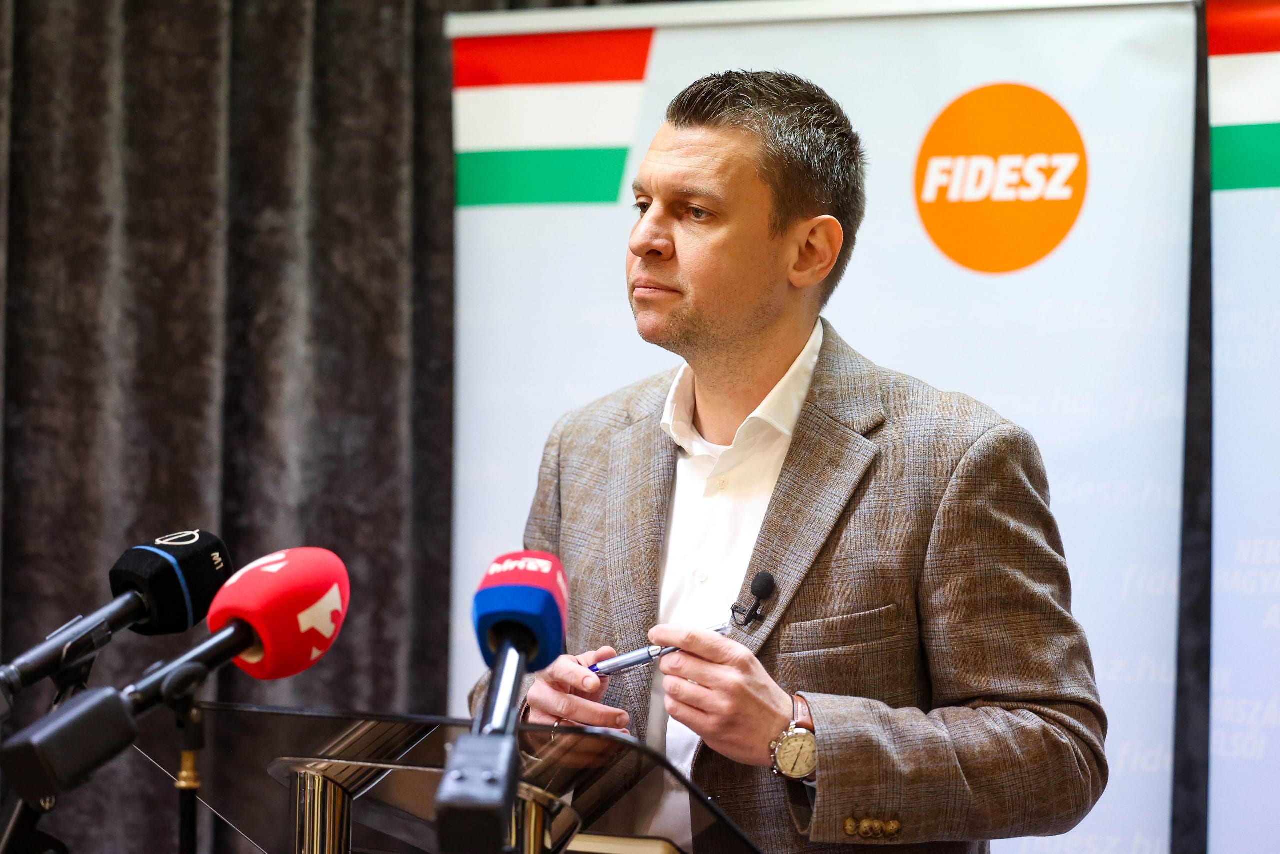 menczer tamas varga judit magyar peter reagalas