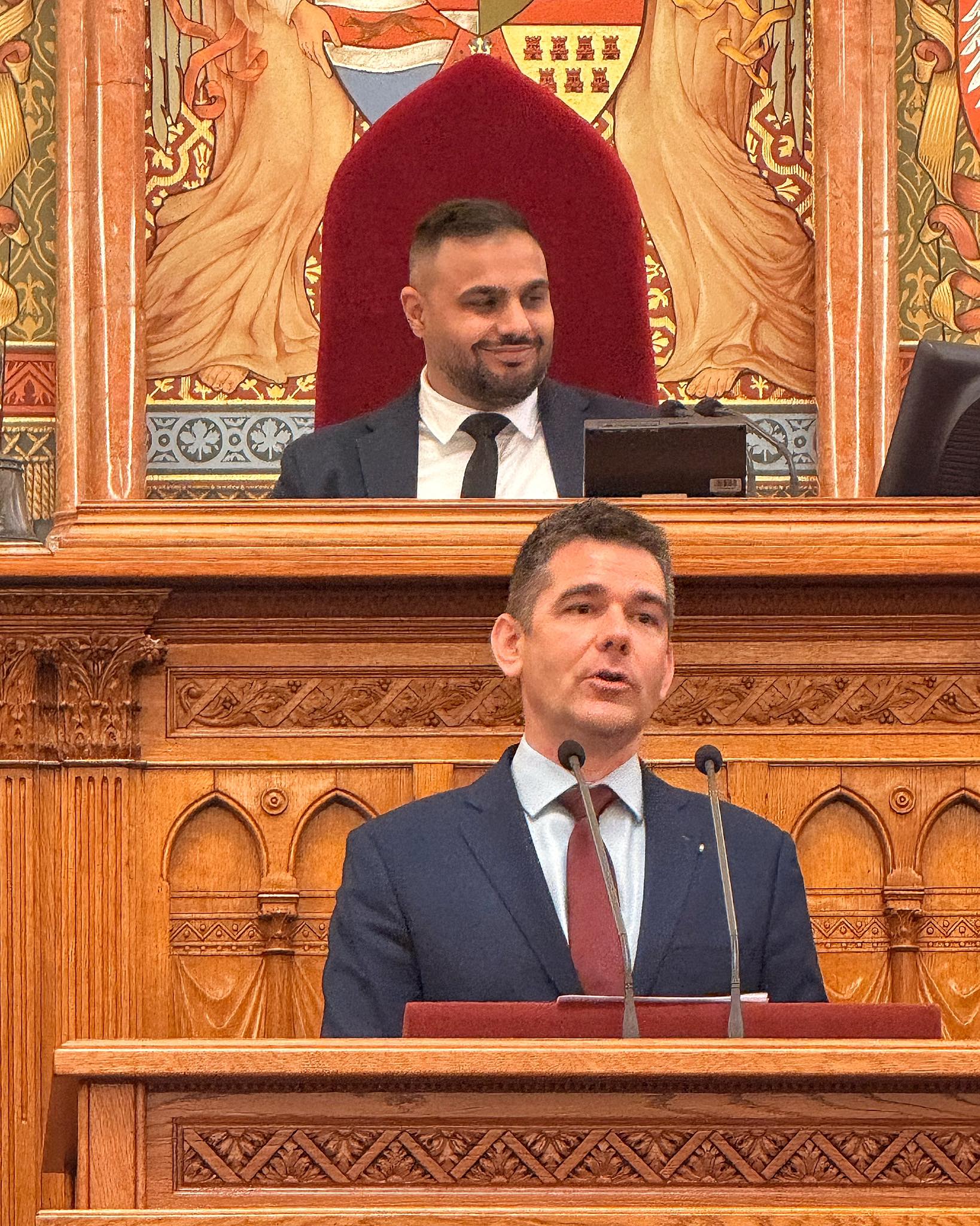 novak elod mi hazank koszegi krisztian roma parlement foto