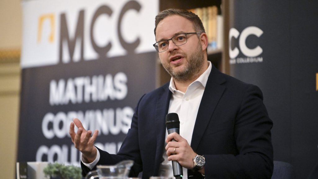 Orban Balazs Mcc Egyuttmukodes Tisza Part Magyar Peter