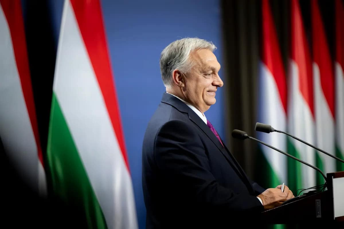 orban-viktor-fidesz-nev-levedetes