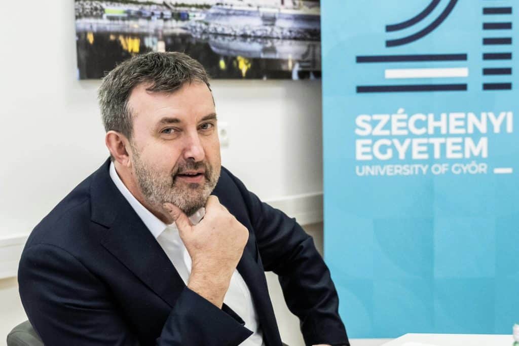 Palkovics Laszlo Akkumulatorgyar Szennyezes Kormany