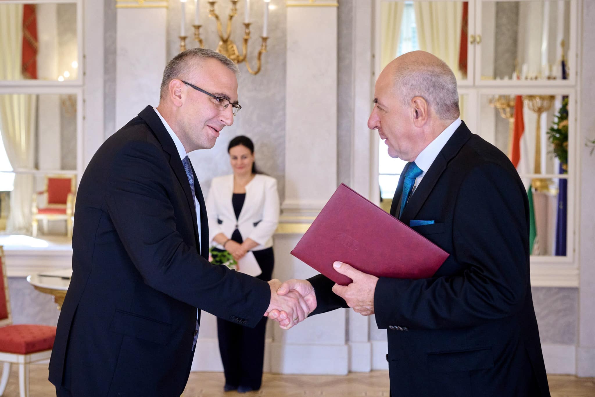 Sulyok Tamas Megbizoilevel Tisza Part Foto