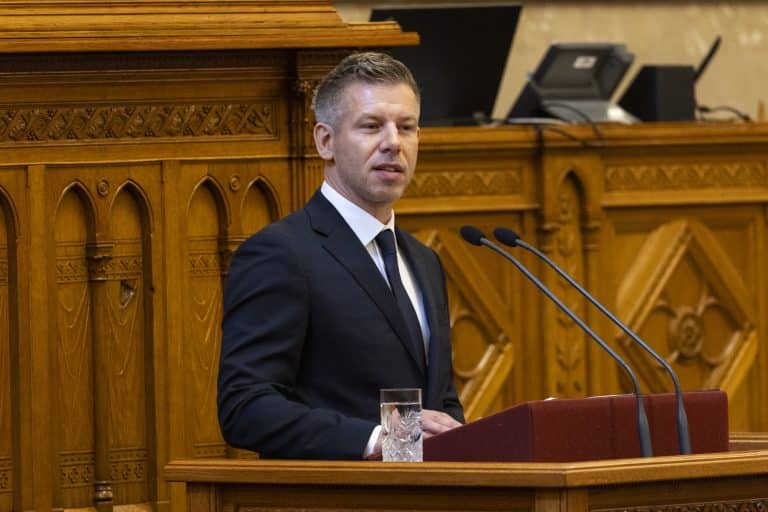 Befolyás Barométer 100 Legbefolyásosabb Magyar Magyar Péter Meszaros Lorinc Orban Viktor