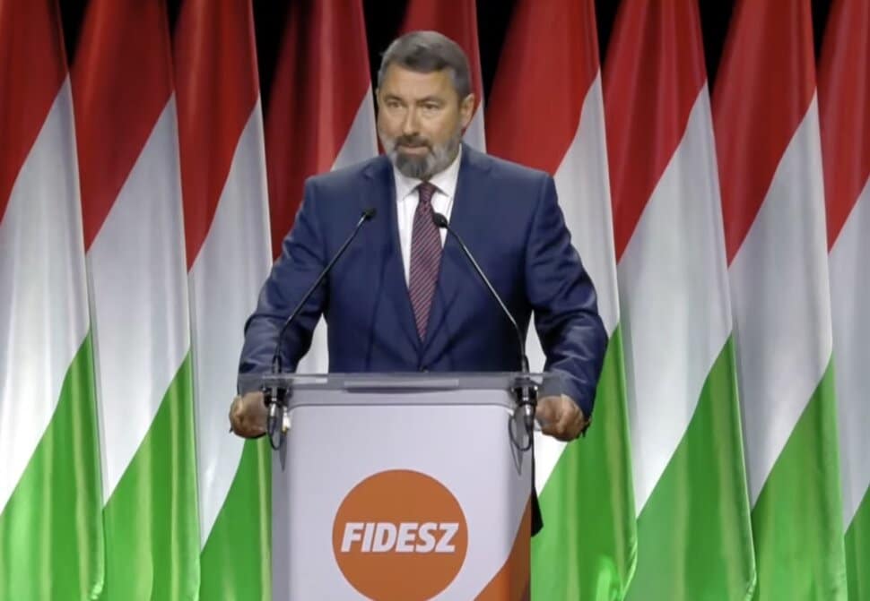 hidveghi balazs fidesz kongresszus belso kritika kegyelmi botrany