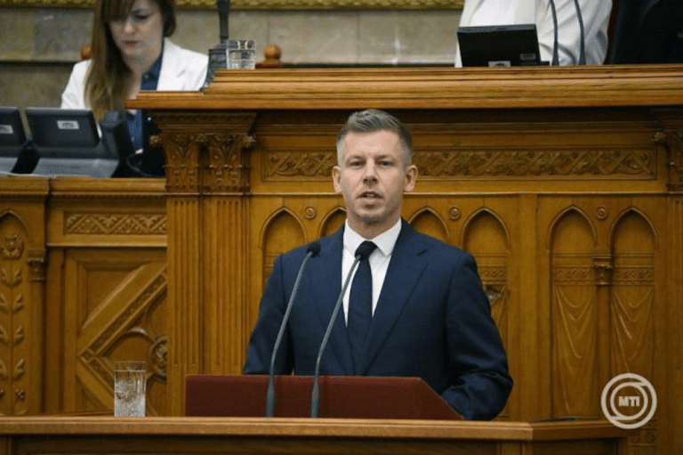 Magyar-Peter-12-Eves-Mandatumkorlat-Fidesz-Kdnp-2026