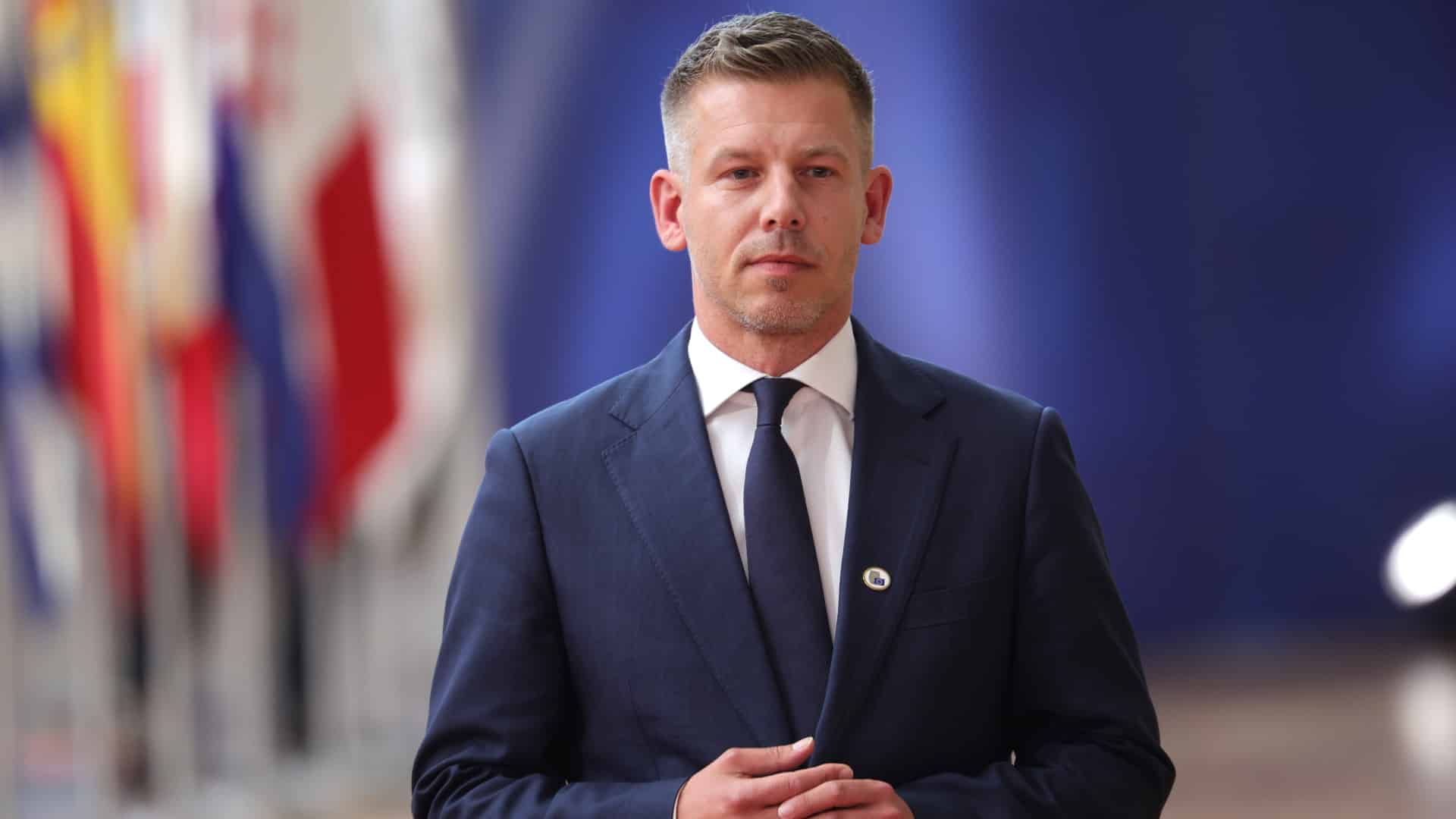 magyar-peter-brusszel-kontroll-zsolti-bacsi-bango sandor