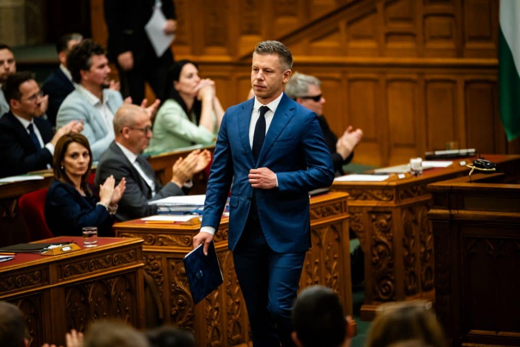 Magyar-Peter-Legfobb-Ugyesz-Lemondas-Alaptorveny-2026