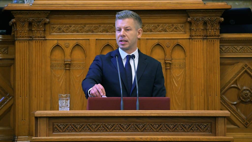 Magyar-Peter-Torok-Gabor-Kritika-Demokratikus-Nepakarat-Sulyok-Alkotmanymodositas