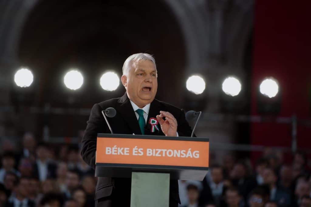 Orban-Kormany-10-Milliardos-E-Learning-Projekt-Fauszt-Zoltan-2026