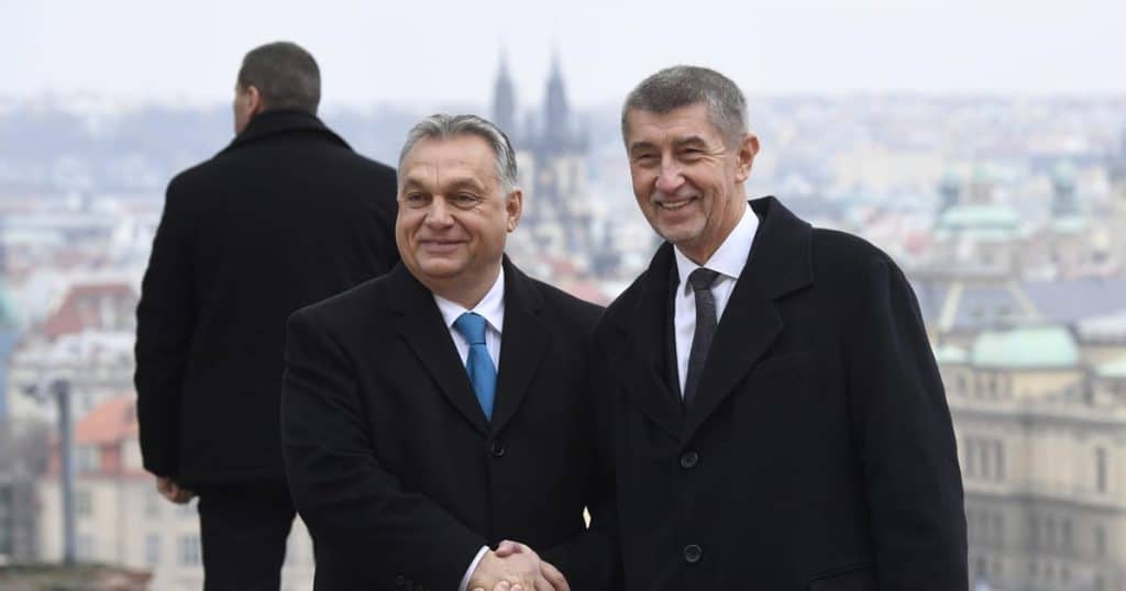 Panyi-Szabolcs-Cseh-Kormany-Tisza-Part-Orban-Bukasa-2026