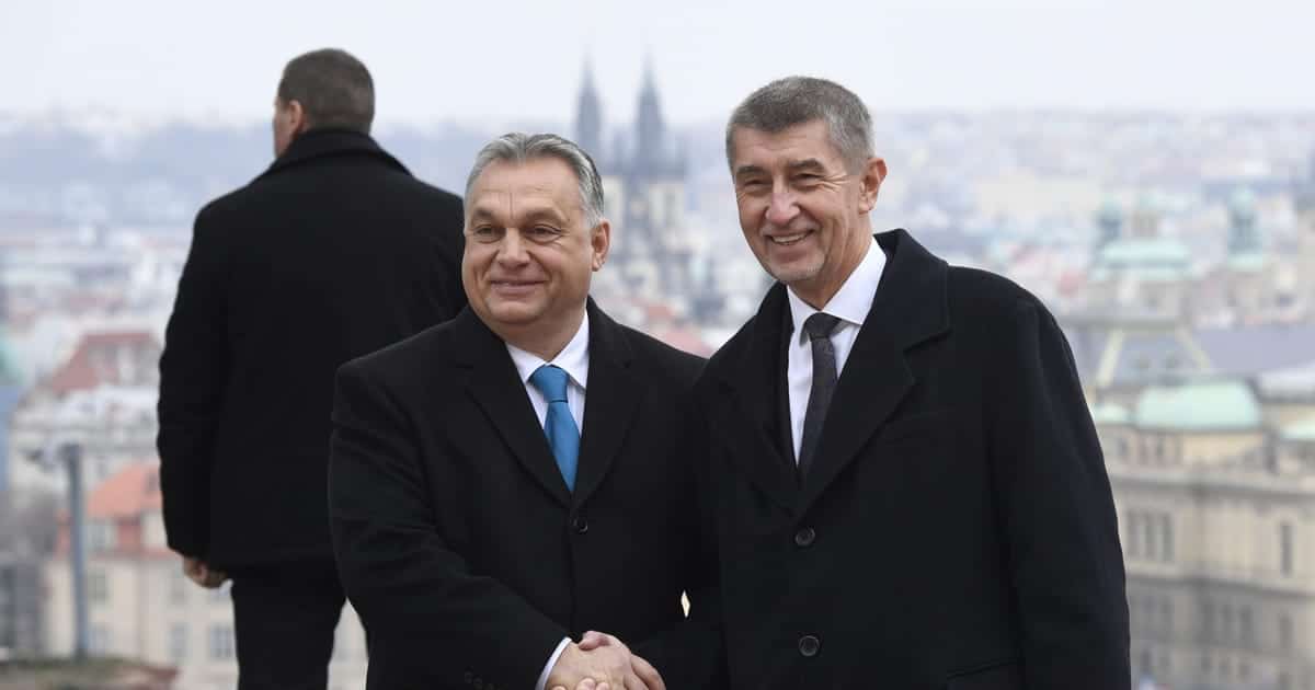 panyi-szabolcs-cseh-kormany-tisza-part-orban-bukasa-2026