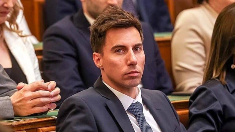 Radnai-Mark-Miniszterelnoki-Cikluskorlat-Szemelyi-Kultusz-Maffiahalozat-2026