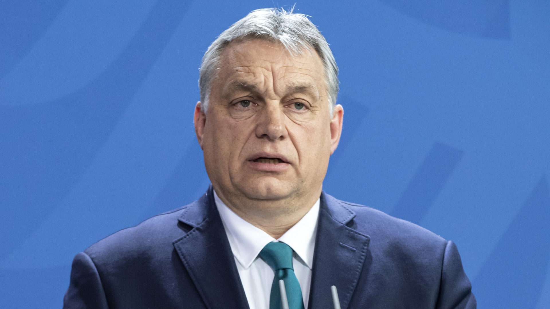 magyar-balint-orban-viktor-fidesz-maffiaallam-menekules-elemzes