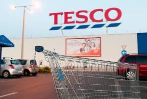 A Tesco Kivonulás Magyarországról Szóló Hírekre Reagáló Pálinkás Zsolt A Felújított Budaörsi Áruházban