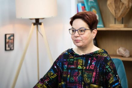 Újabb részletek derültek ki Babarczy Eszter horrortörténetéről: „Rám zárták az ajtót, majd megerőszakoltak