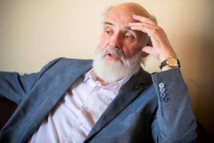 Iványi Gábor a parlamentben reagált Baka András köztársasági elnökké választására: A kaukázusi krétakörben a szív is alkalmassági próba