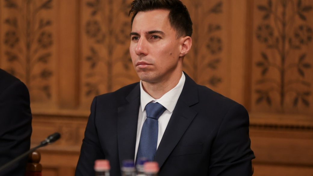 Radnai Márk: Átverés volt a „családbarát” kormány, a magyar családok jövedelme az EU sereghajtói közé csúszott | szmo.hu