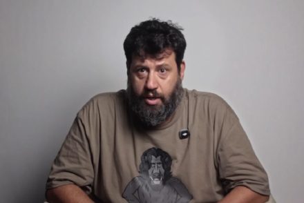 Végül megszólalt Puzsér Róbert, és bocsánatot kért a nERDŐ aljassága miatt