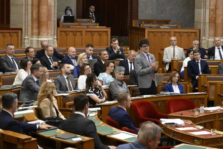 Elkezdődött a múlt leszámolása: Retteghetnek a rendszerváltás előtti ügynökök?